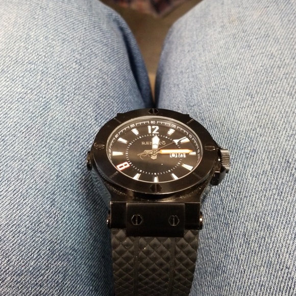 Watch - Picture 2 of 2